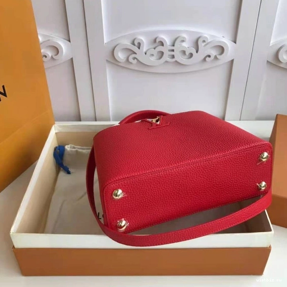 WIS CAPUCINES VUITTON BB LOUIS 0715